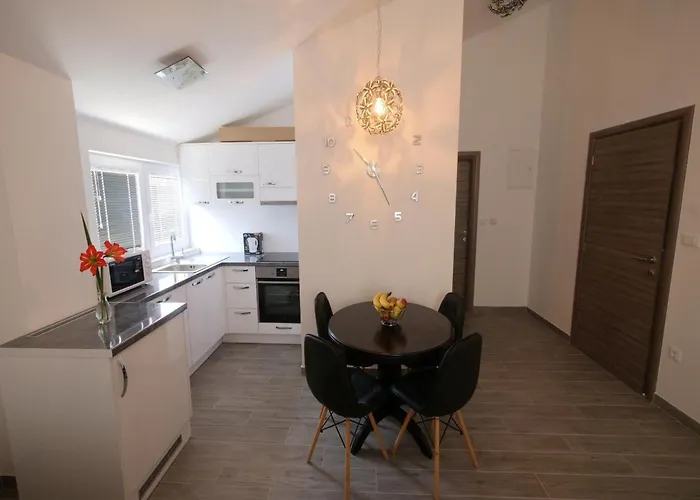 Maza - One Bedroom Antonio 아파트 자다르