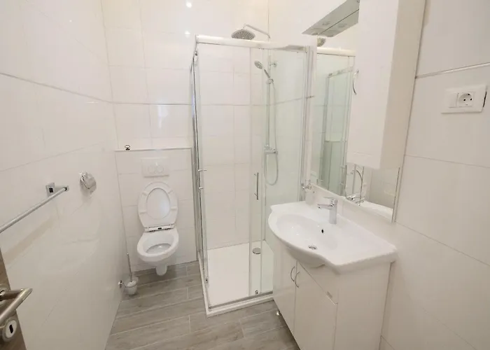 Apartment Maza - One Bedroom Antonio Zadar